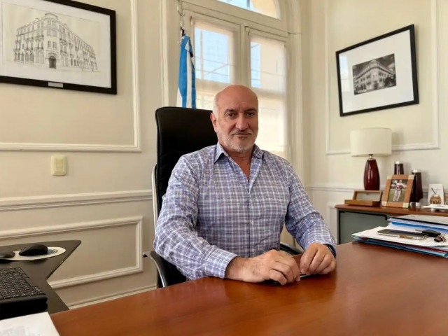 �Asistimos a una universidad que se va desangrando de a poco�